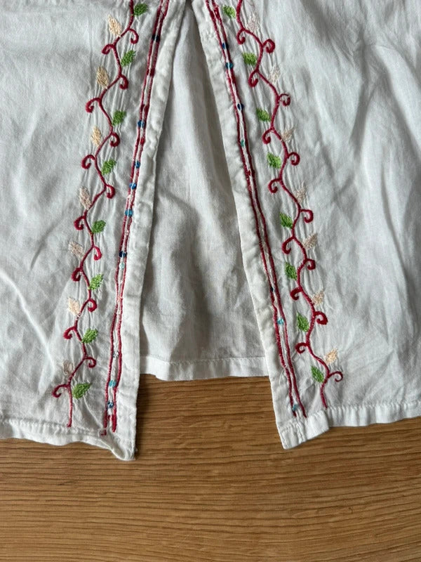 White embroided open front cami - Size XS