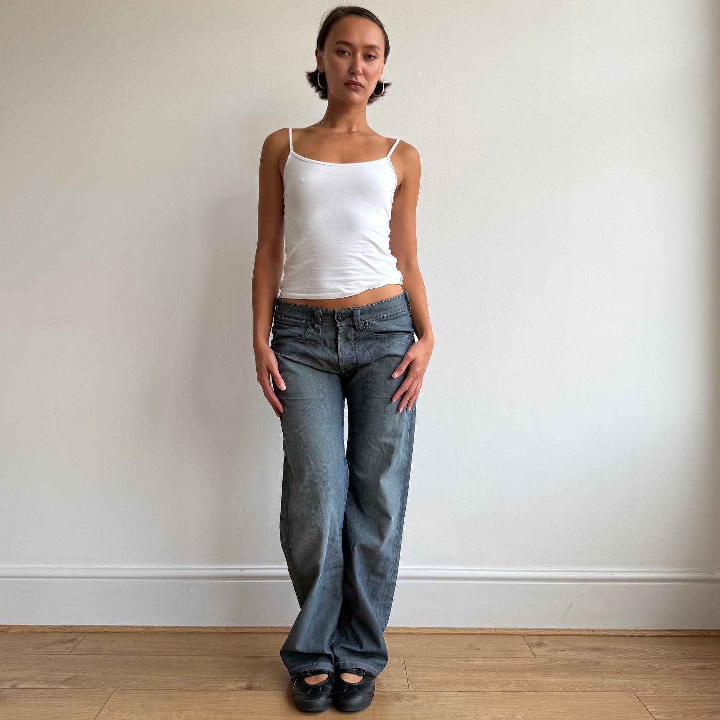 Levi’s cinch back star jeans - Size 30x32