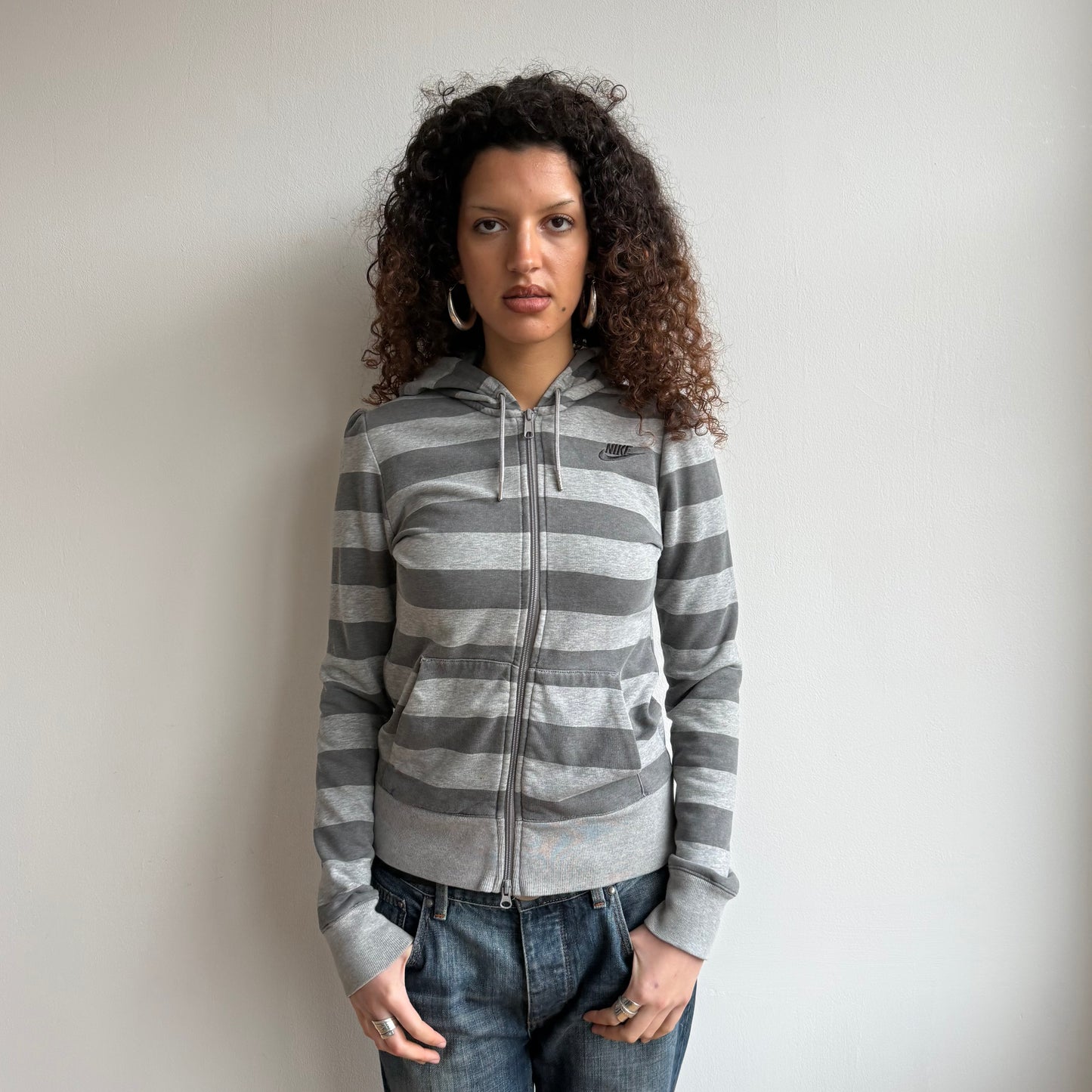 Grey striped Nike hoodie - Size S/M