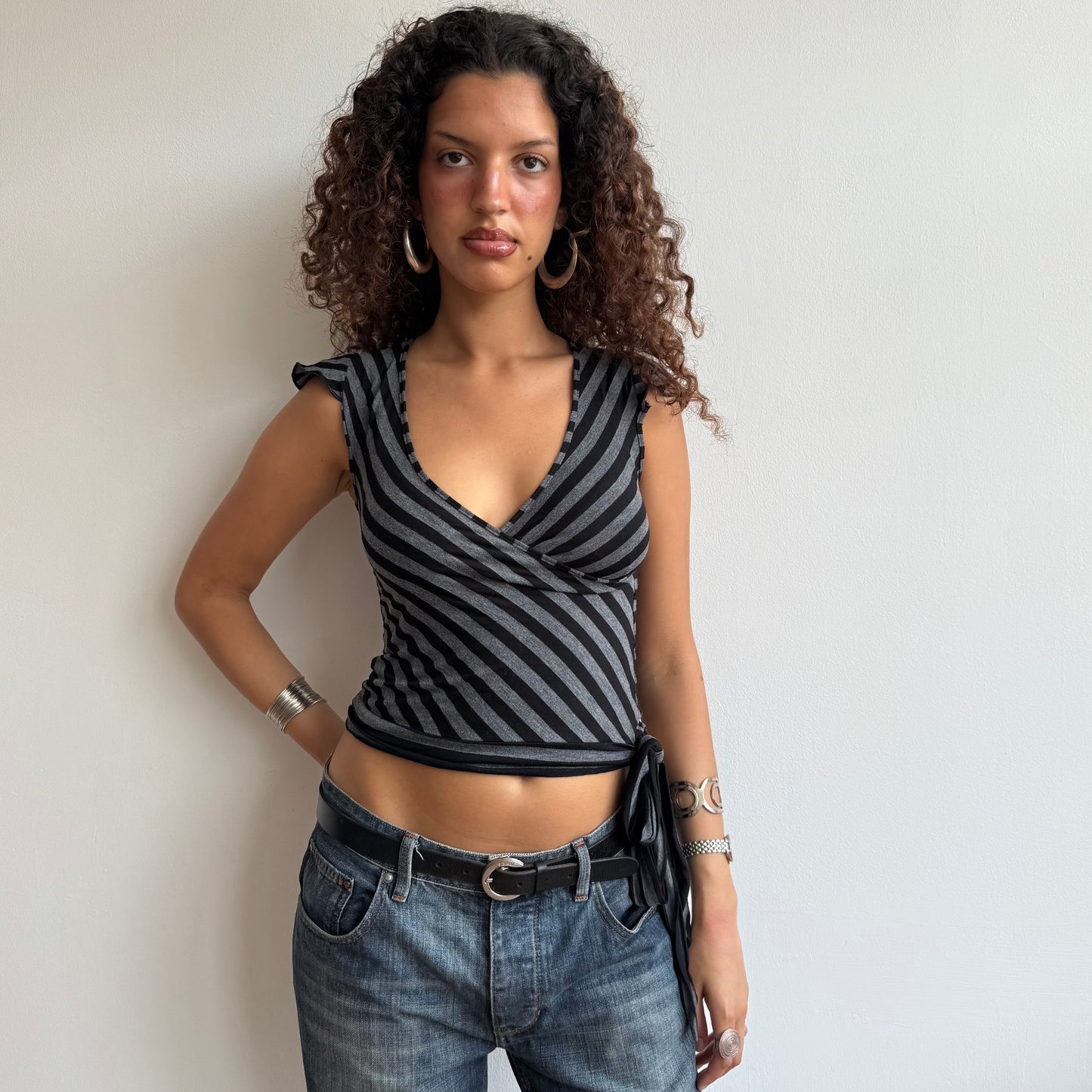 Black + grey stripe wrap t-shirt - Size S