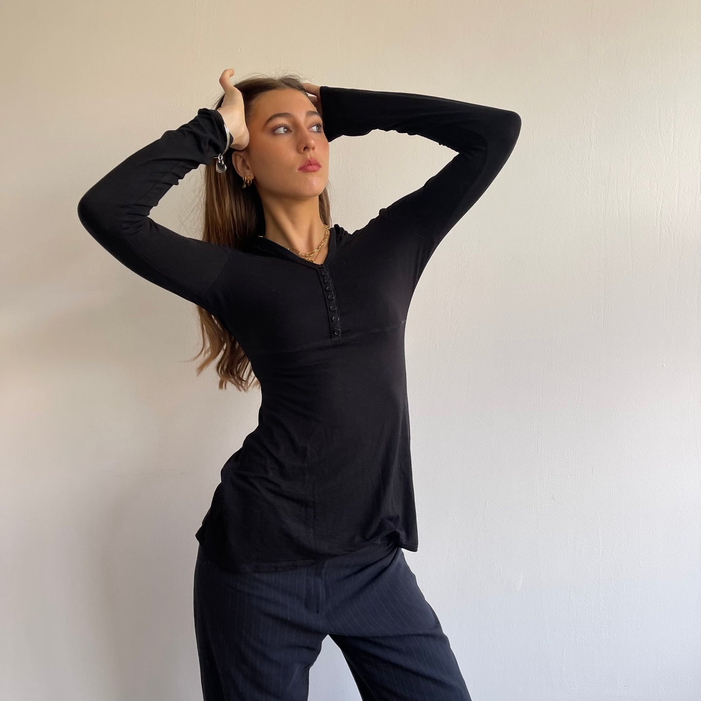 Black long sleeve hood top - Size S