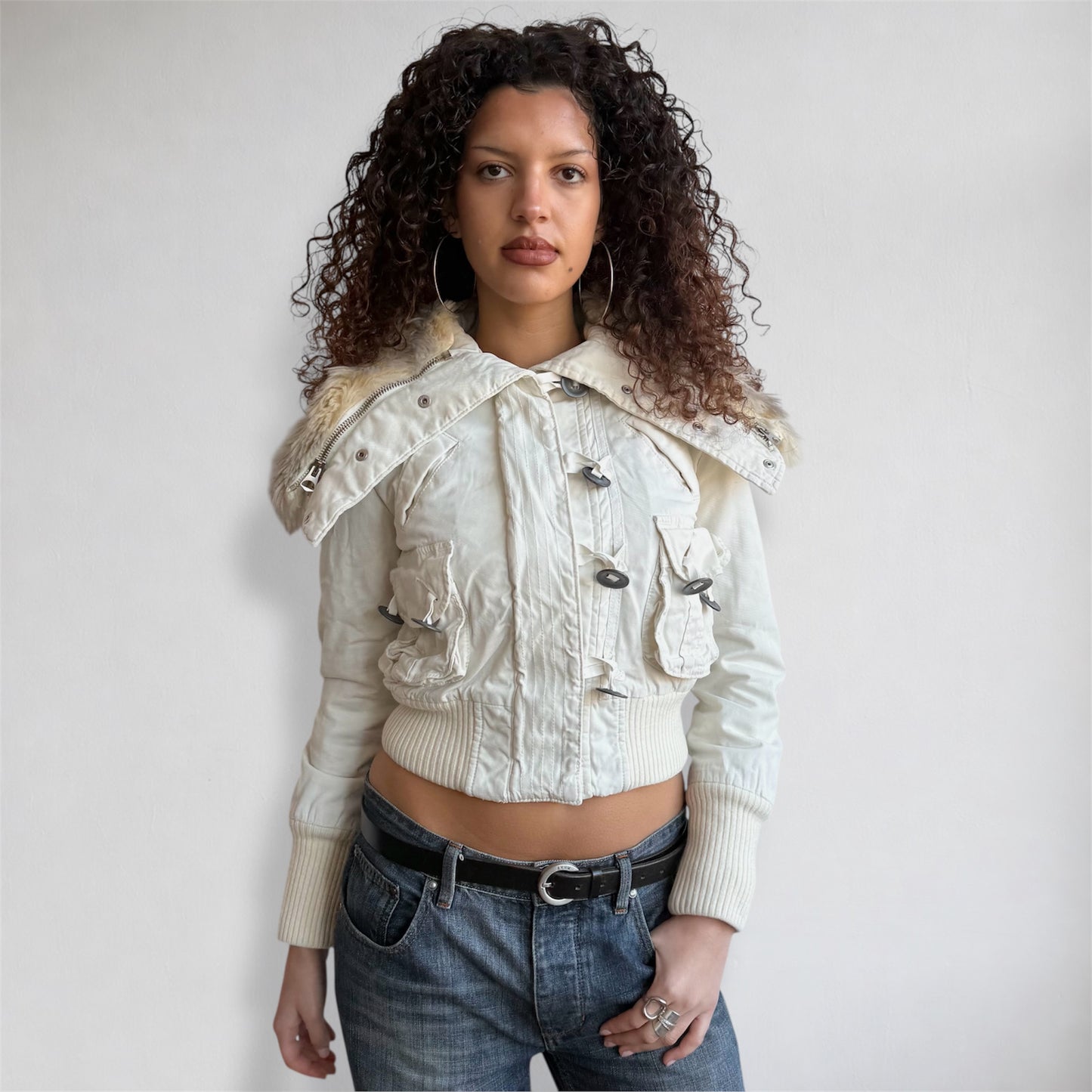 White fur collar bomber - Size S