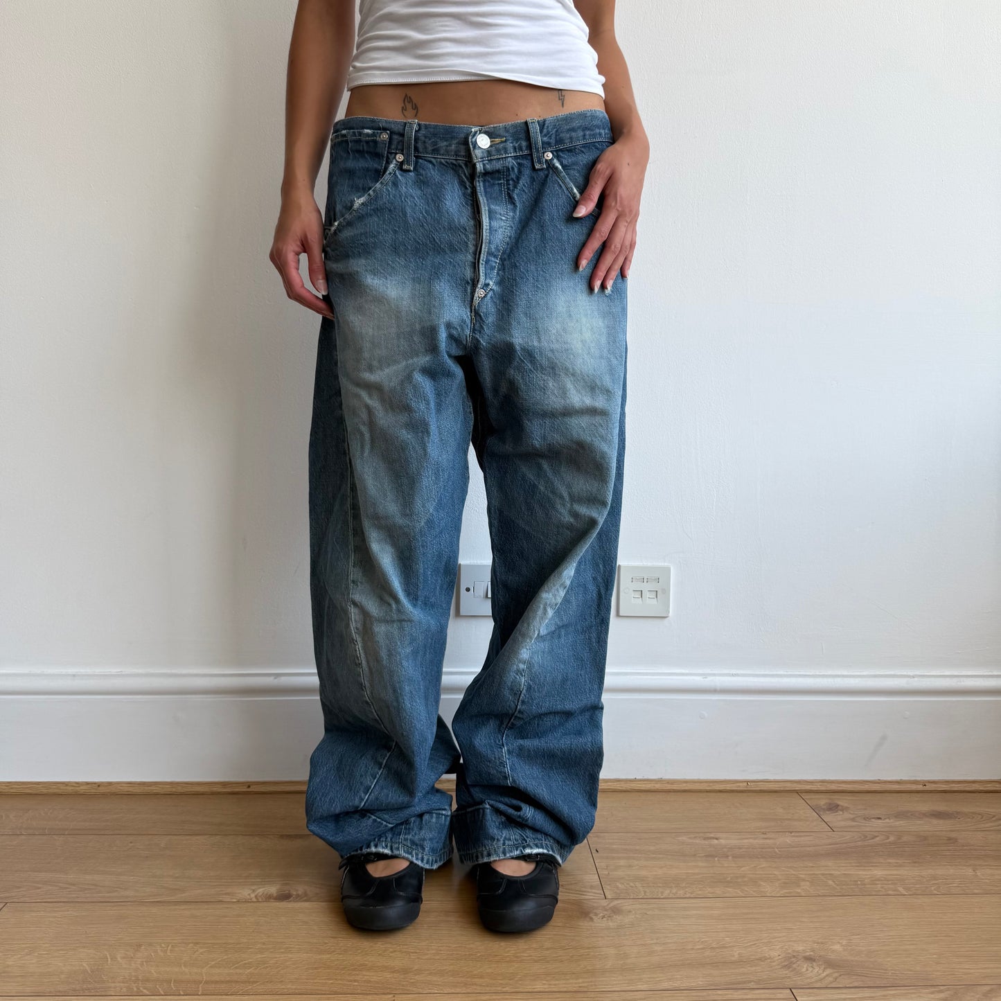 Levi’s Engineered cinch back jeans - Size 34x34