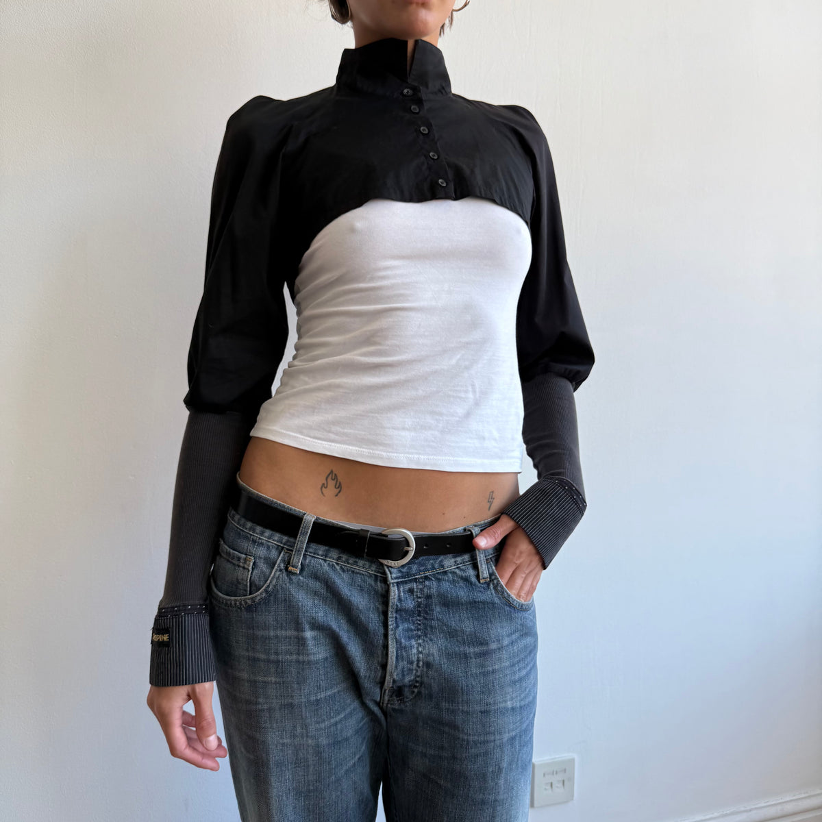 Cop Copine black cropped shirt - Size S