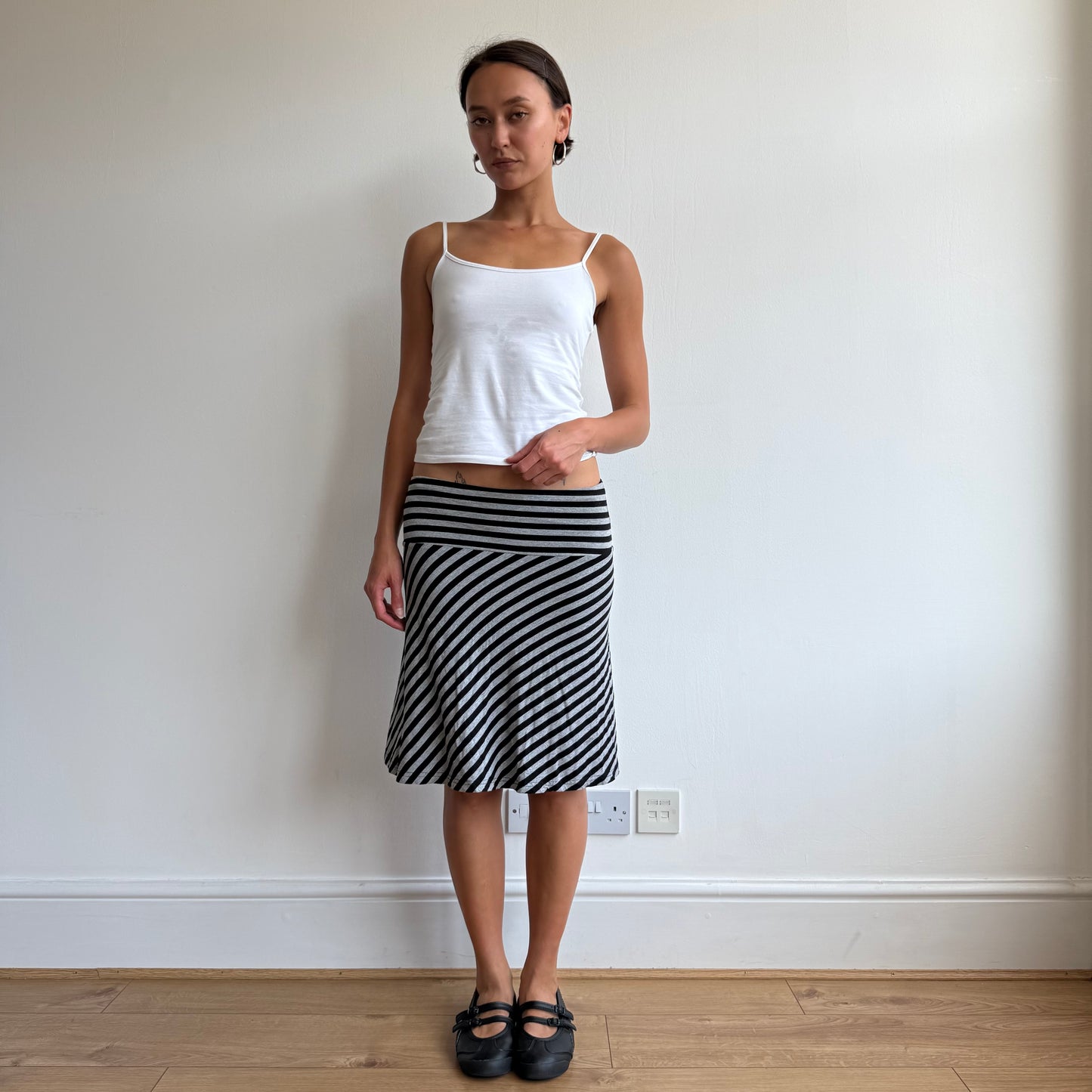 Black + grey striped midi skirt - Size S