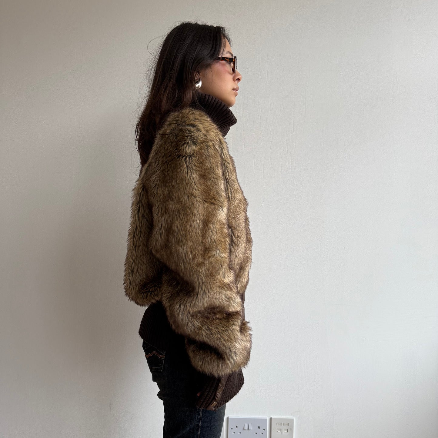 Brown fur bomber - Size L