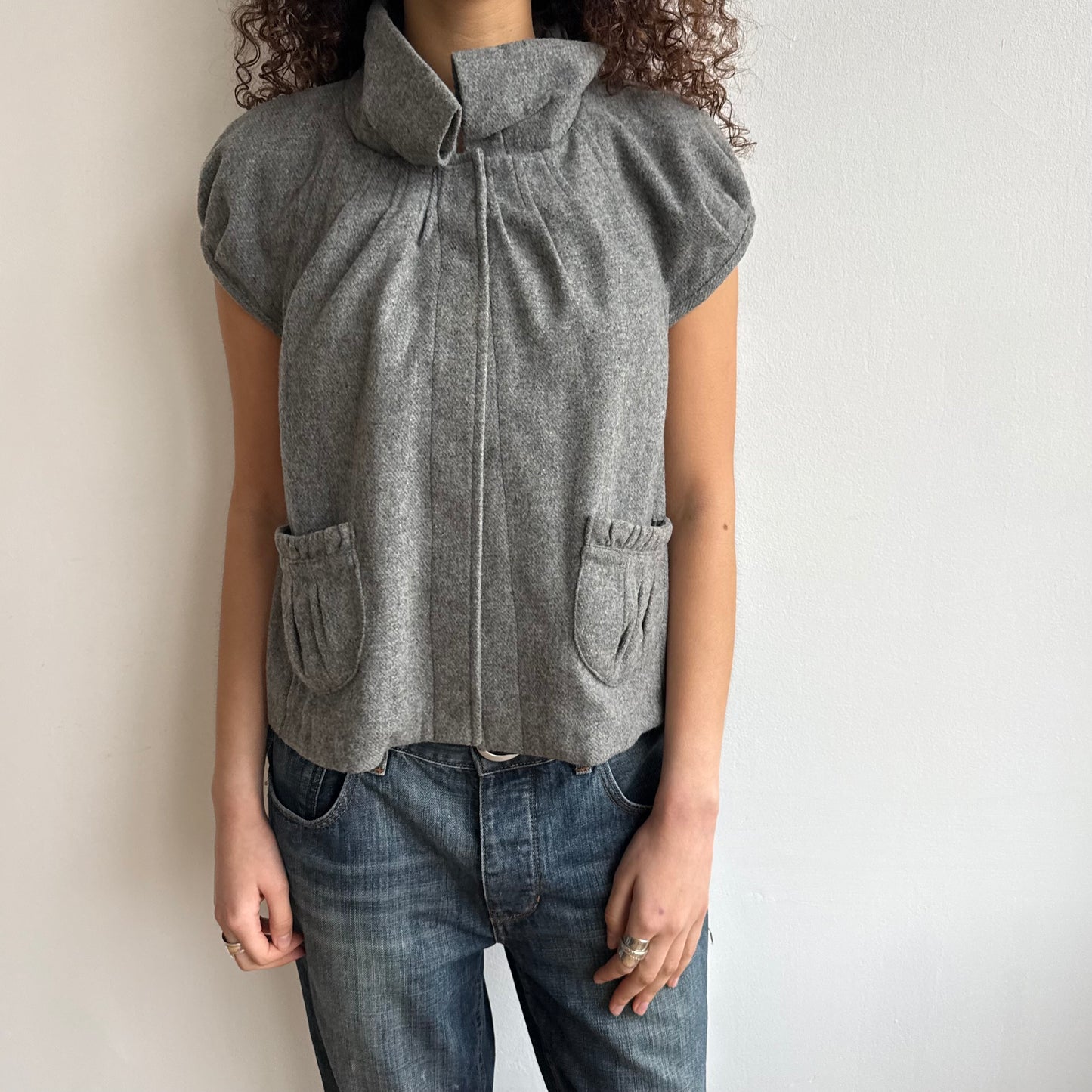 Grey short sleeve peacoat - Size M