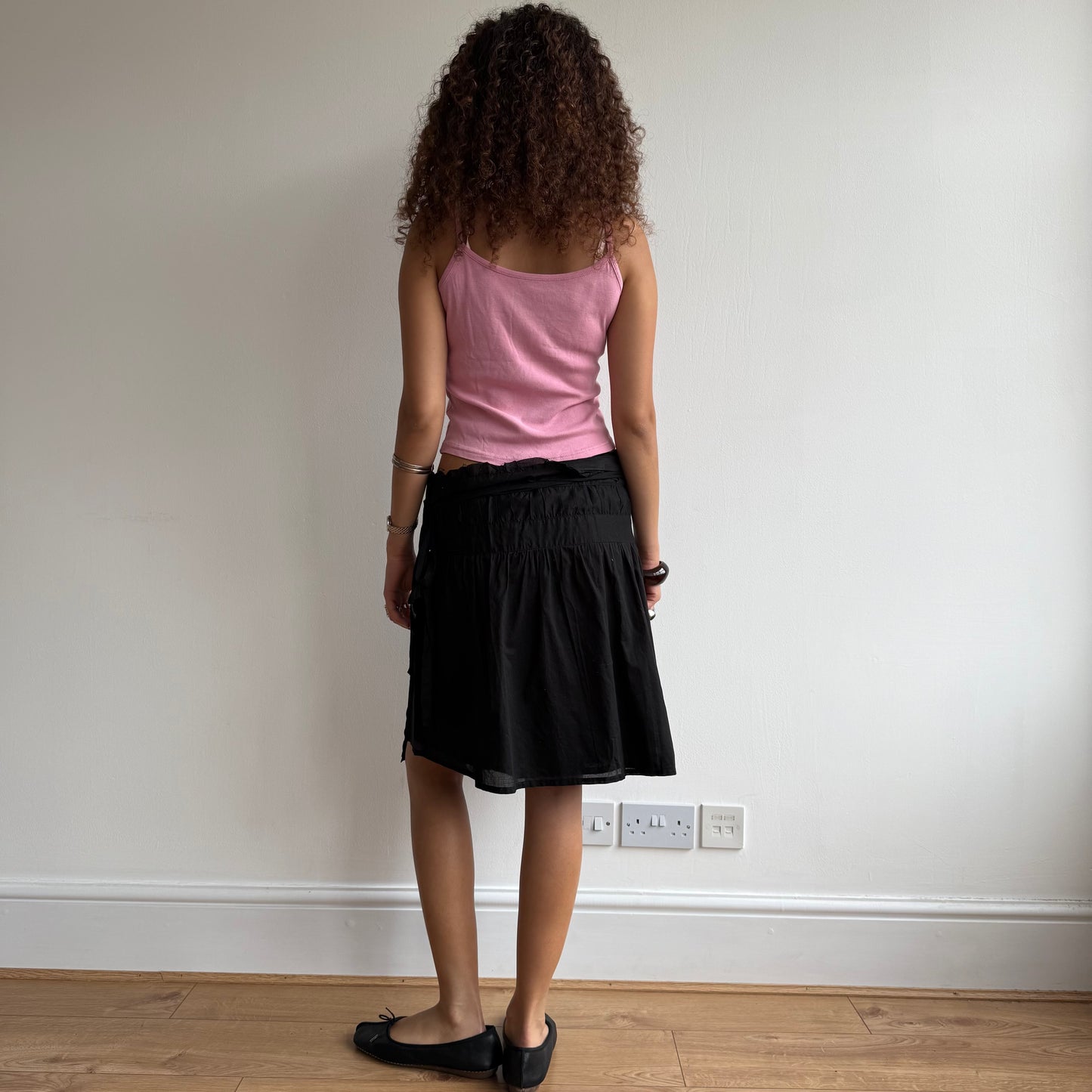 Black wrap tie waist skirt - Size S/M