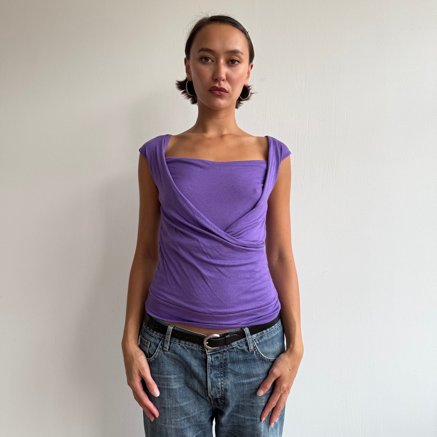 Purple keyhole top - Size S