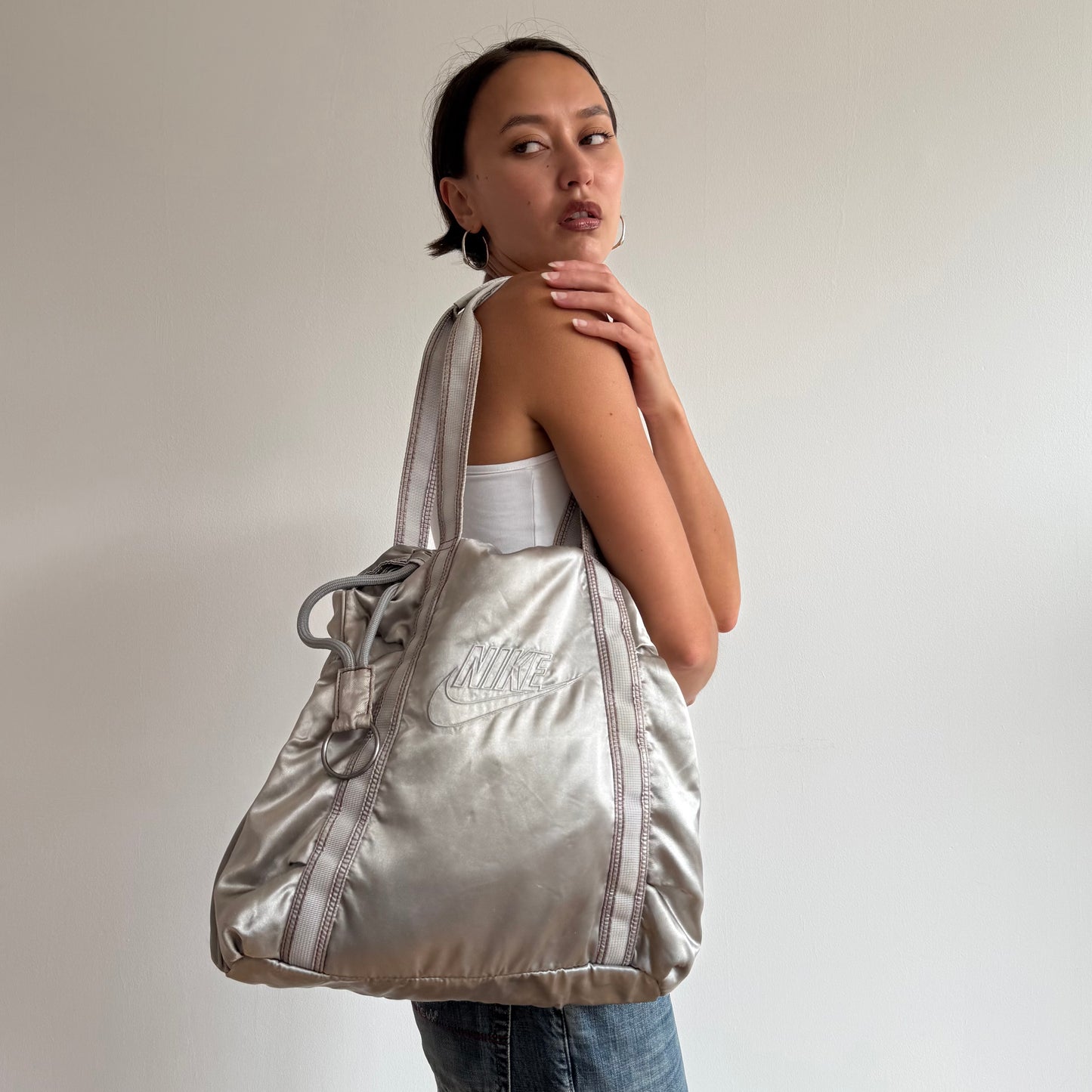 Silver Nike sporty handbag - One Size