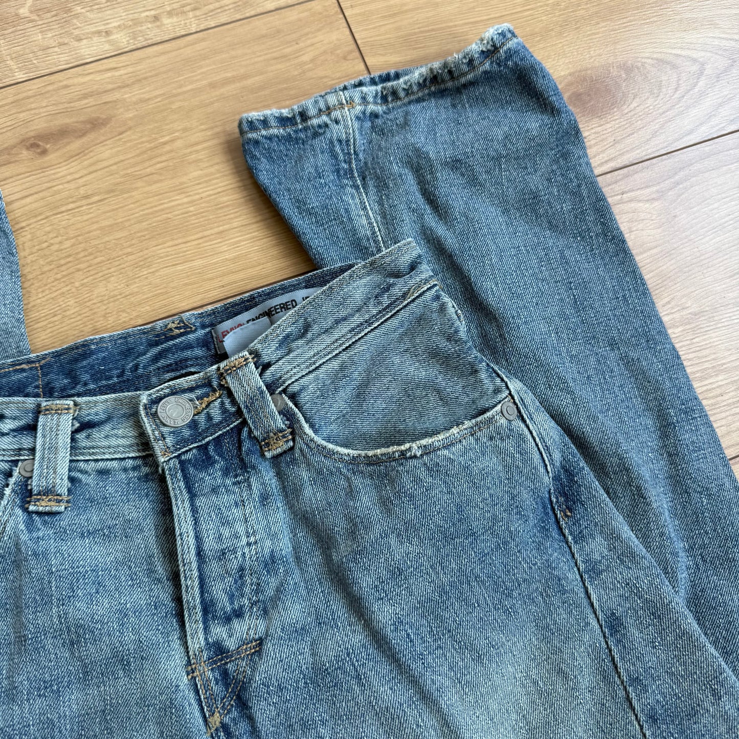 Levi’s Engineered 1999 jeans - Size 28x32