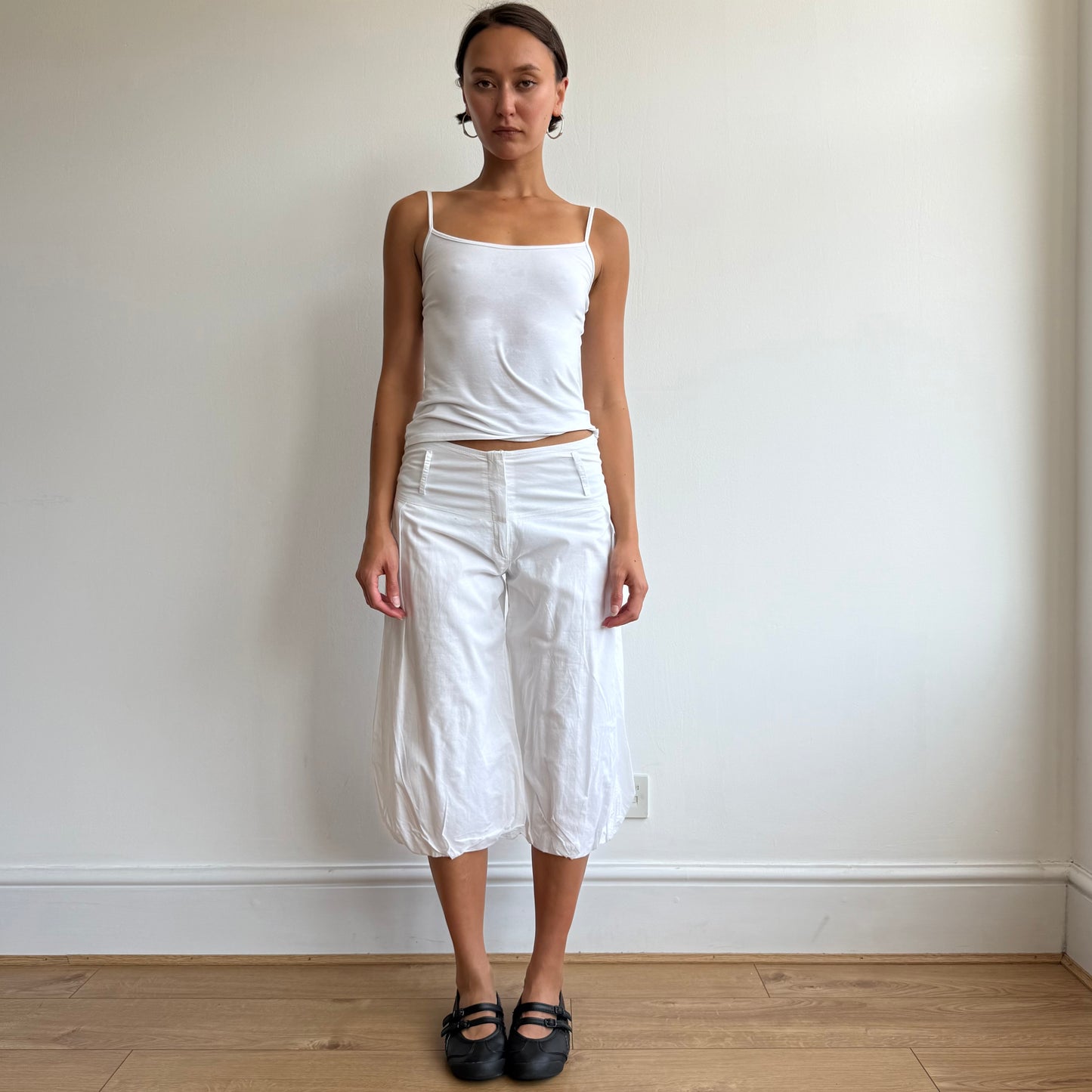 White harem bubble capris - Size S
