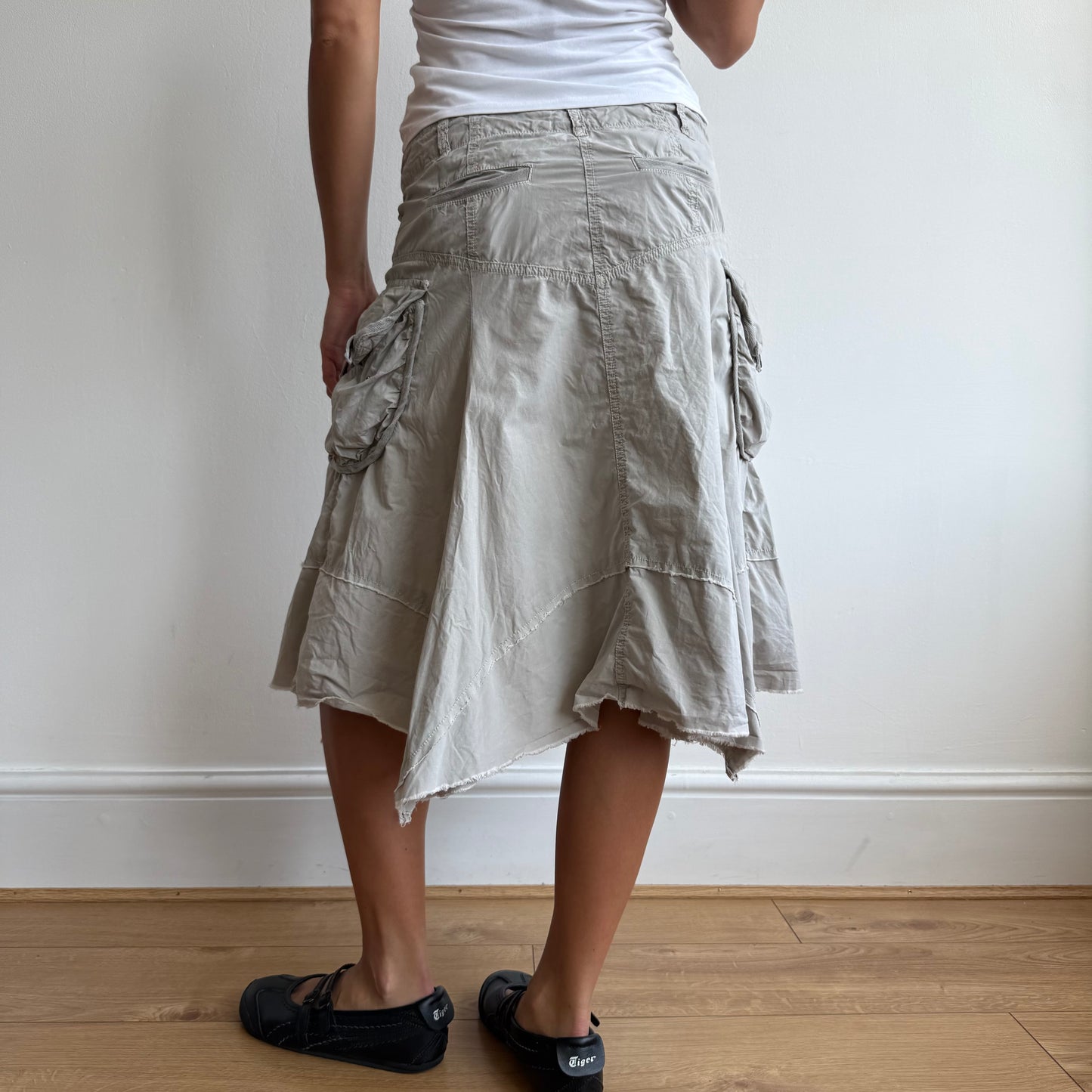 Khaki grey cargo midi skirt - Size S