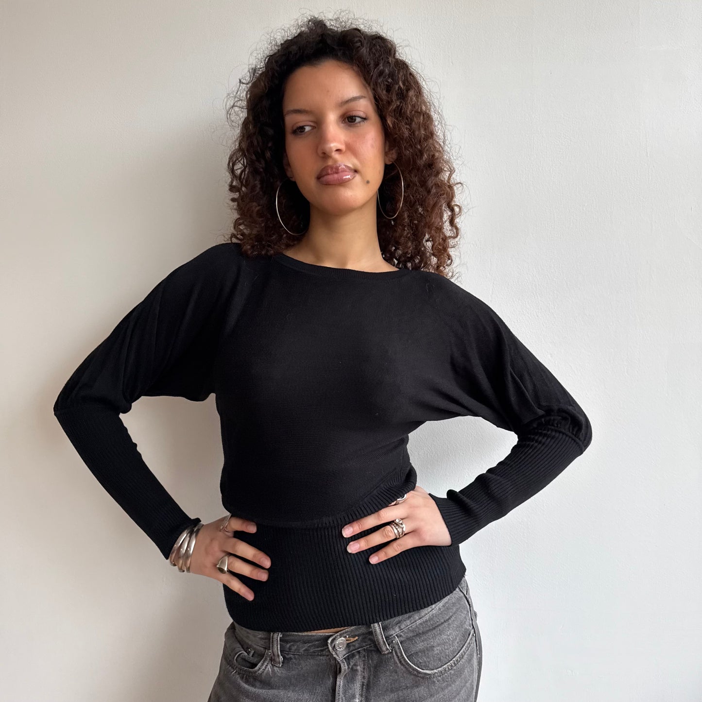 Black slouchy cinched jumper - Size XS + S
