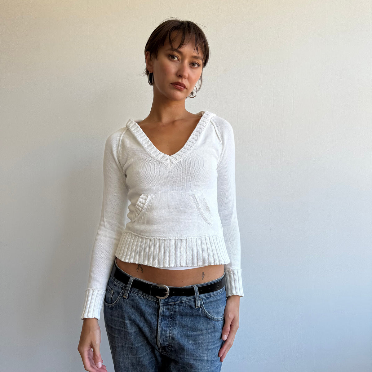 White hooded knit jumper - Size XS