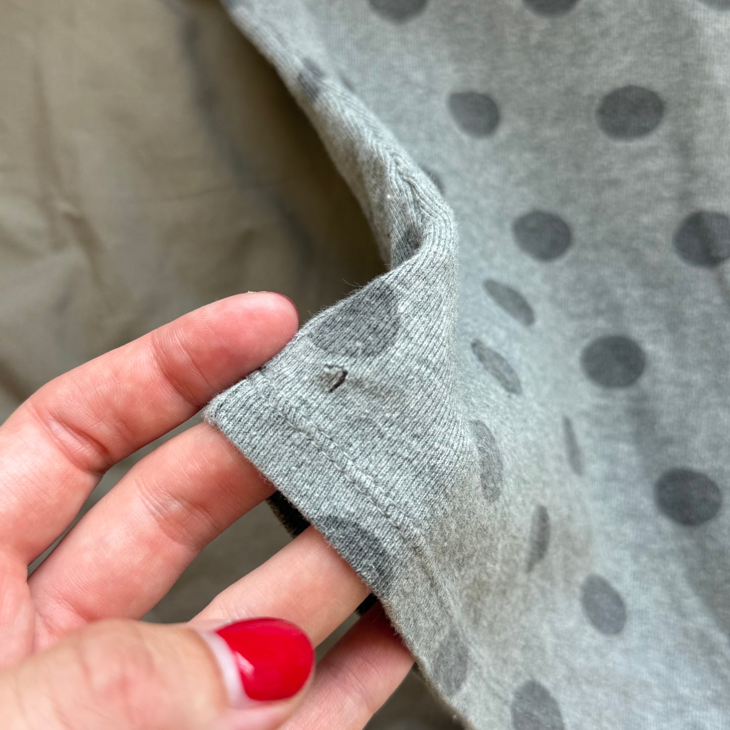 Grey polka dot tank top - Size S