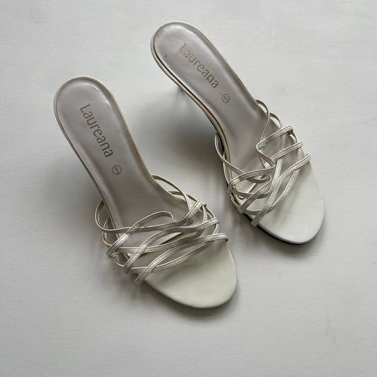 White strappy kitten heels - Size UK5.5