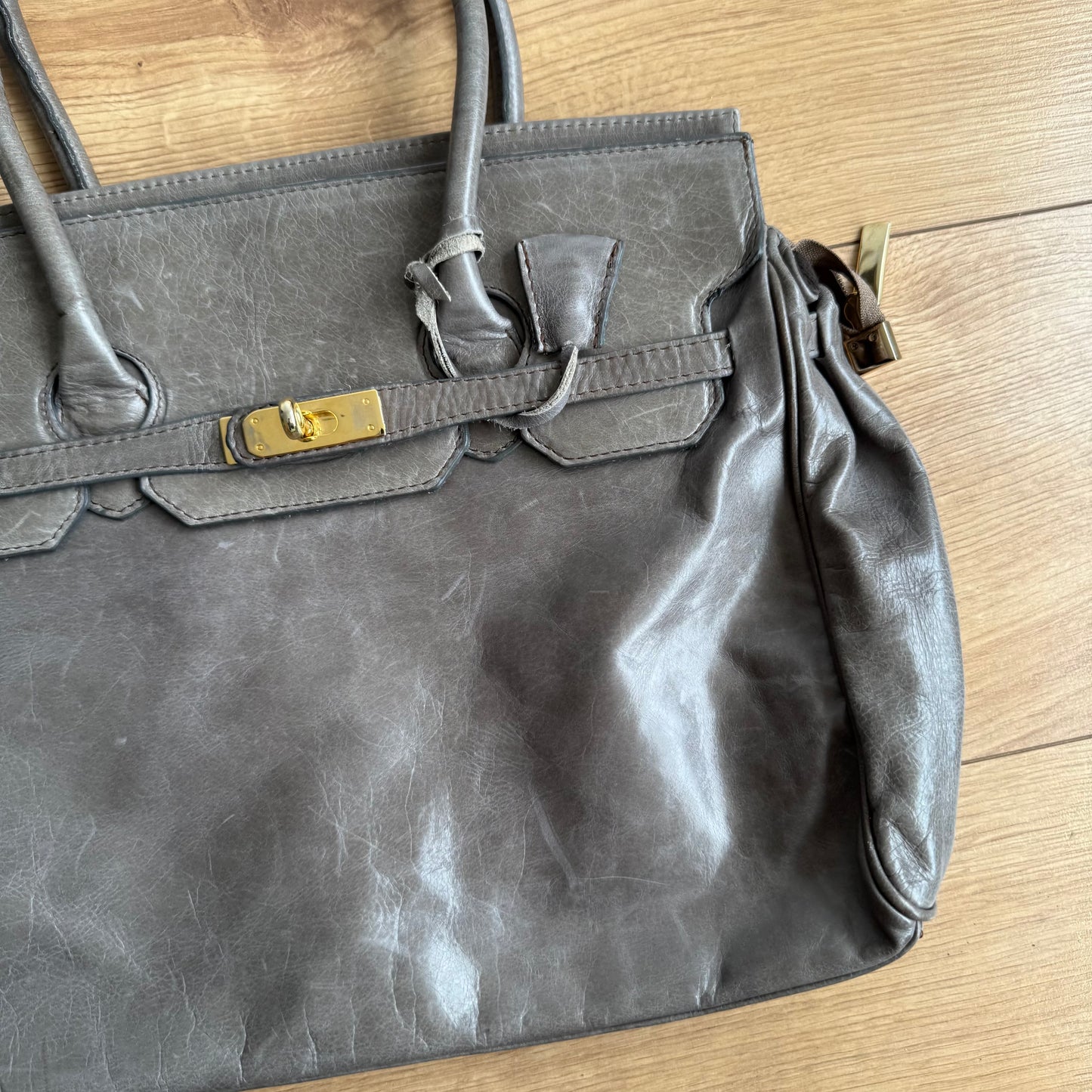 Taupe leather ‘firkin’ bag - One Size