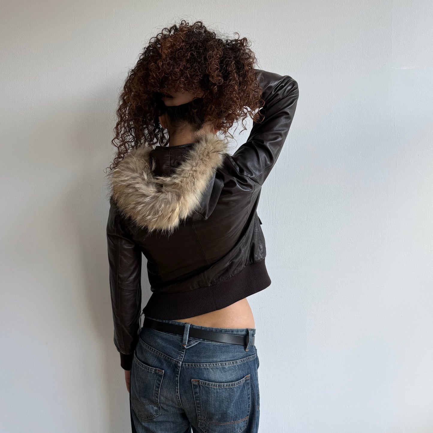 Dark brown leather zip fur hood jacket - Size M