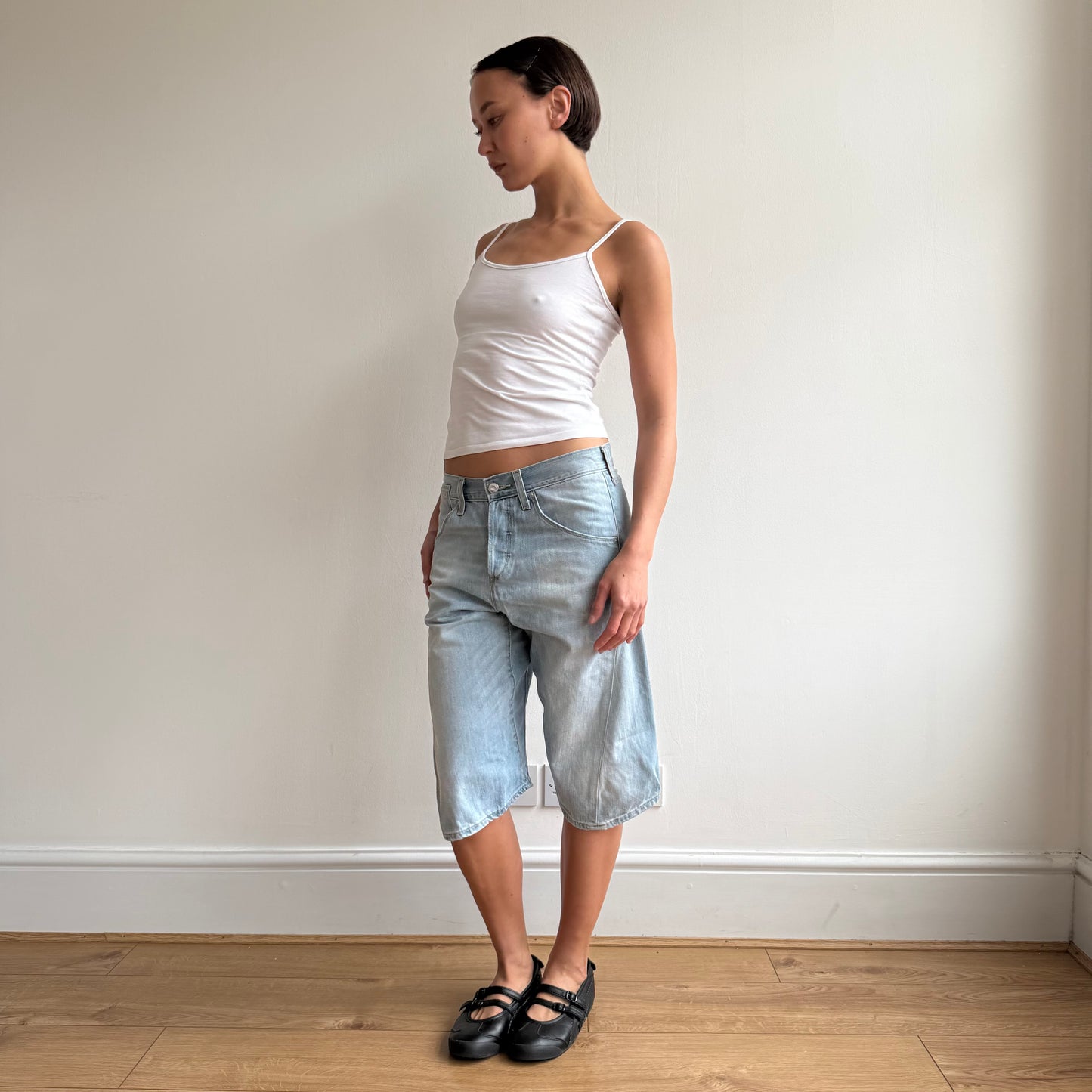 Levi’s Engineered cinch jorts - Size S