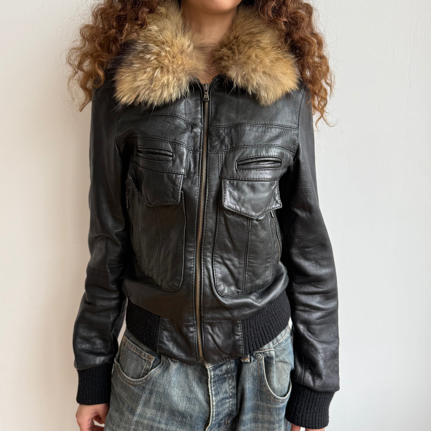 Black leather fur collar bomber - Size M