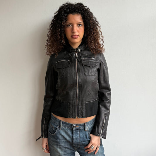 Black buckle neck leather jacket - Size S + S/M