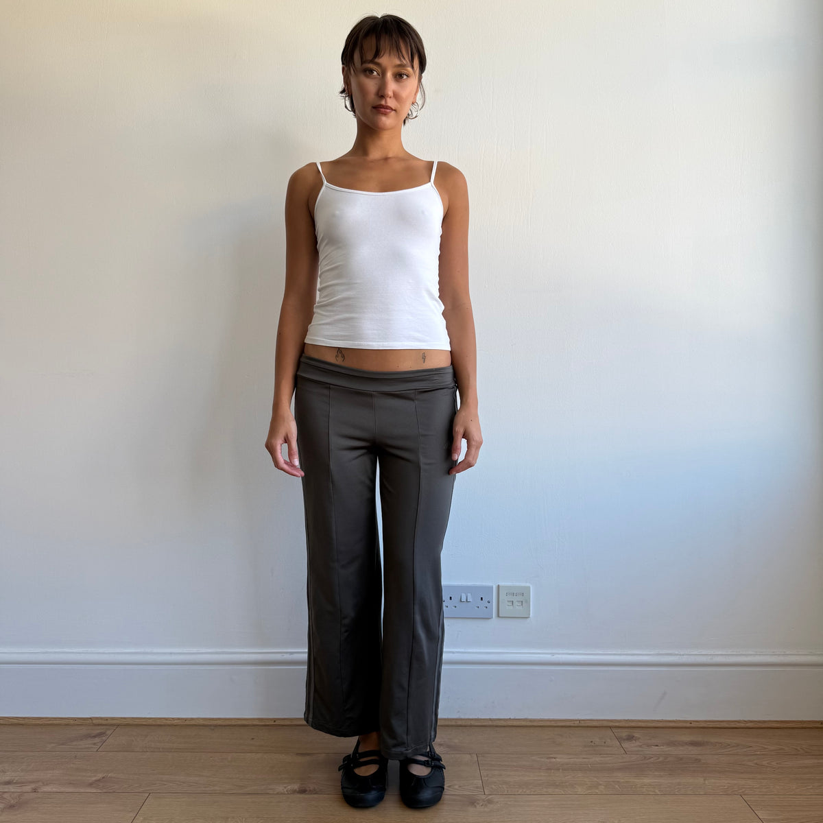 Khaki Adidas capri pants - Size M