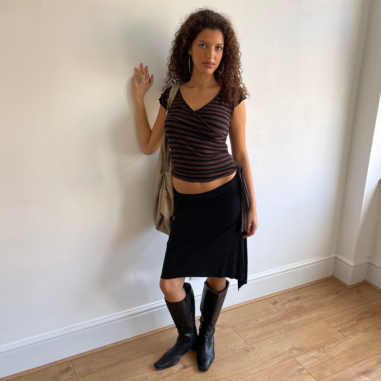 Brown stripe T-shirt - Size S (1)