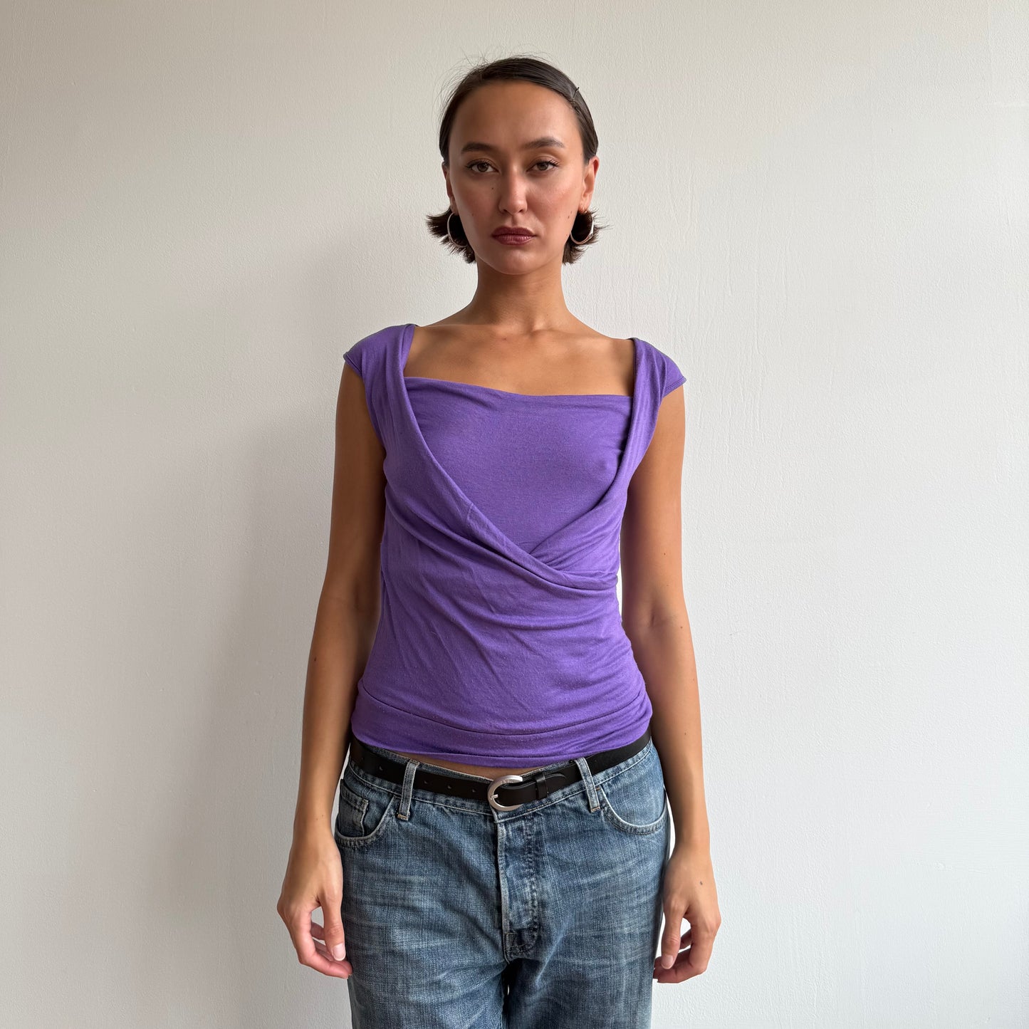 Purple keyhole top - Size S