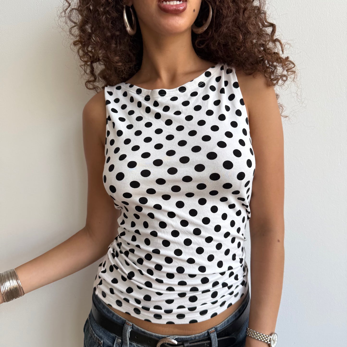 White polka dot top - Size M