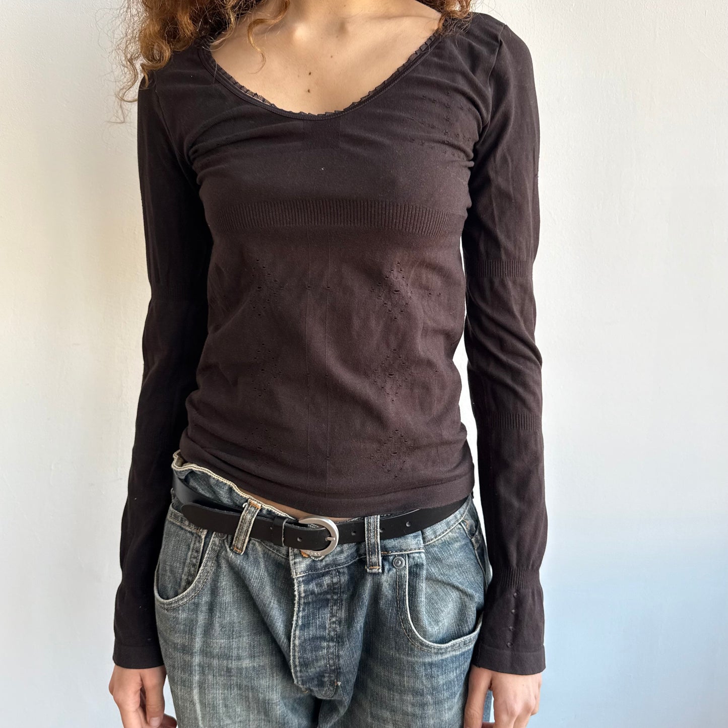 Brown MFG long sleeve top - Size M