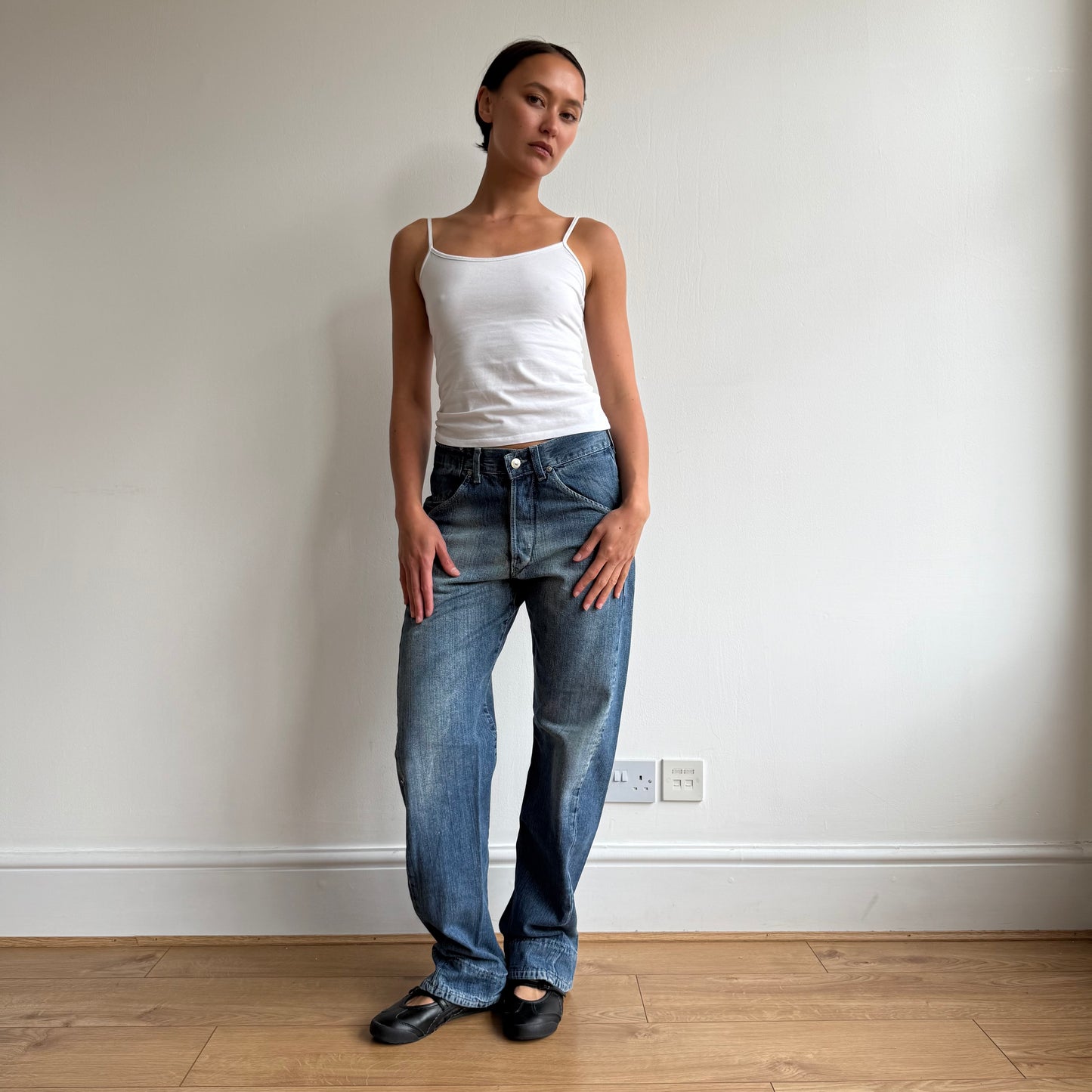 Levi’s Engineered button back jeans - Size 30x34