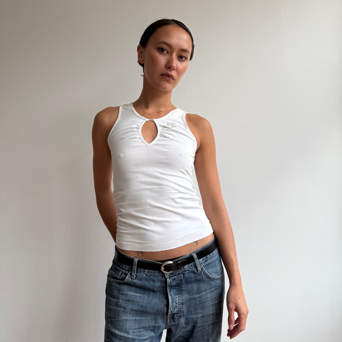 White Nike keyhole top - Size S