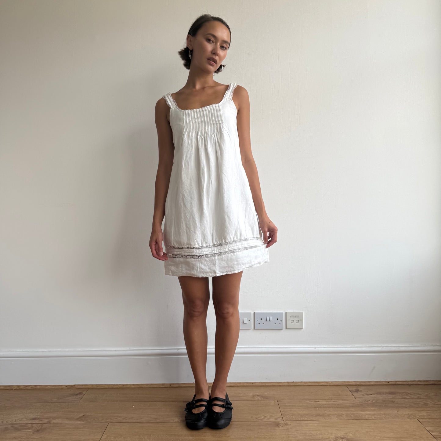White linen milkmaid lace - Size M + L