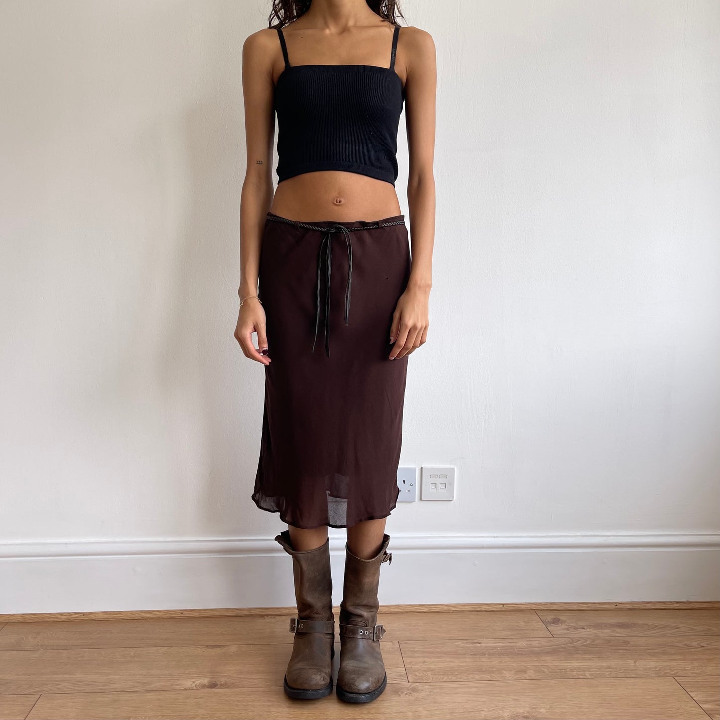 Brown midi skirt with belt - Size XS