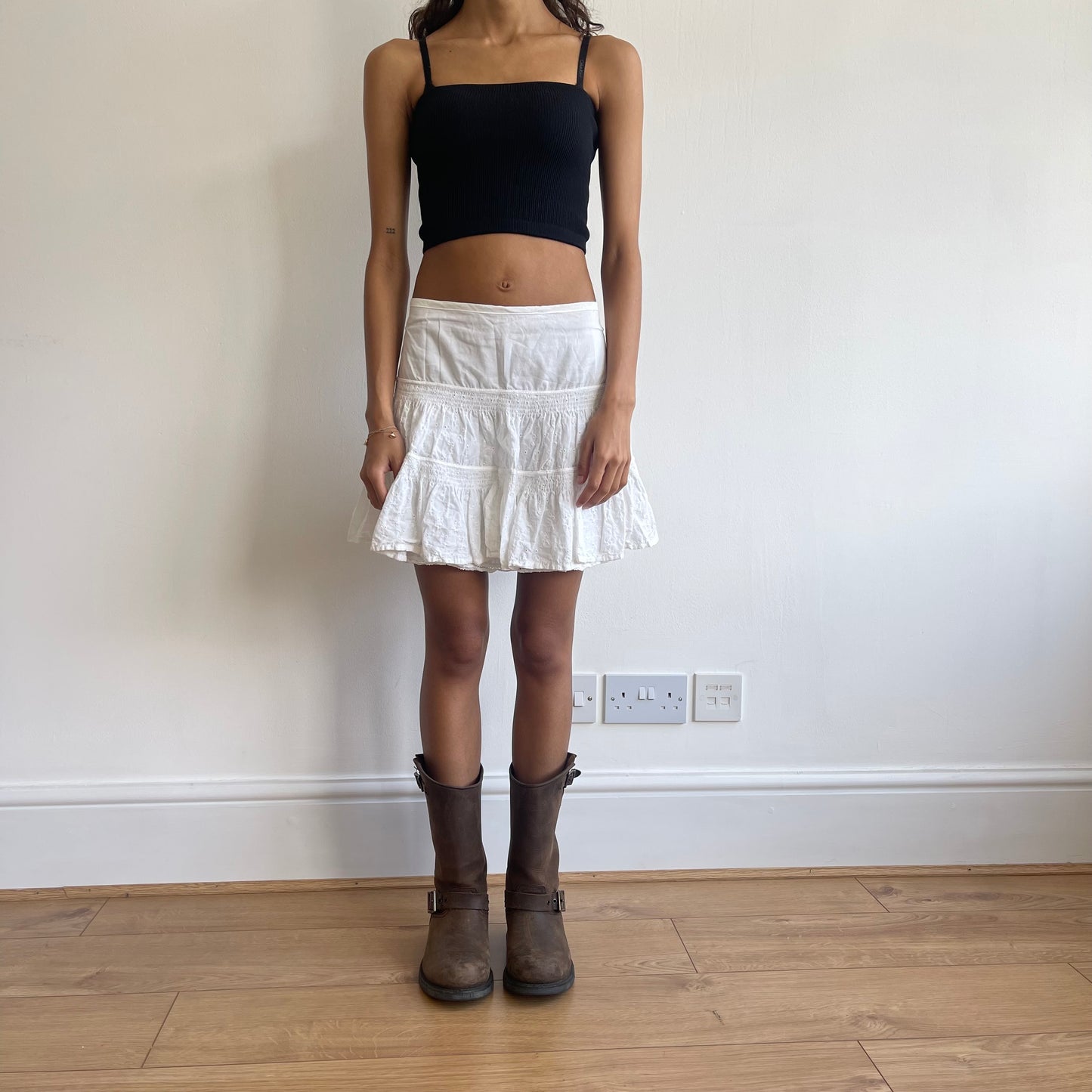 White broderie anglaise mini skirt - Size M