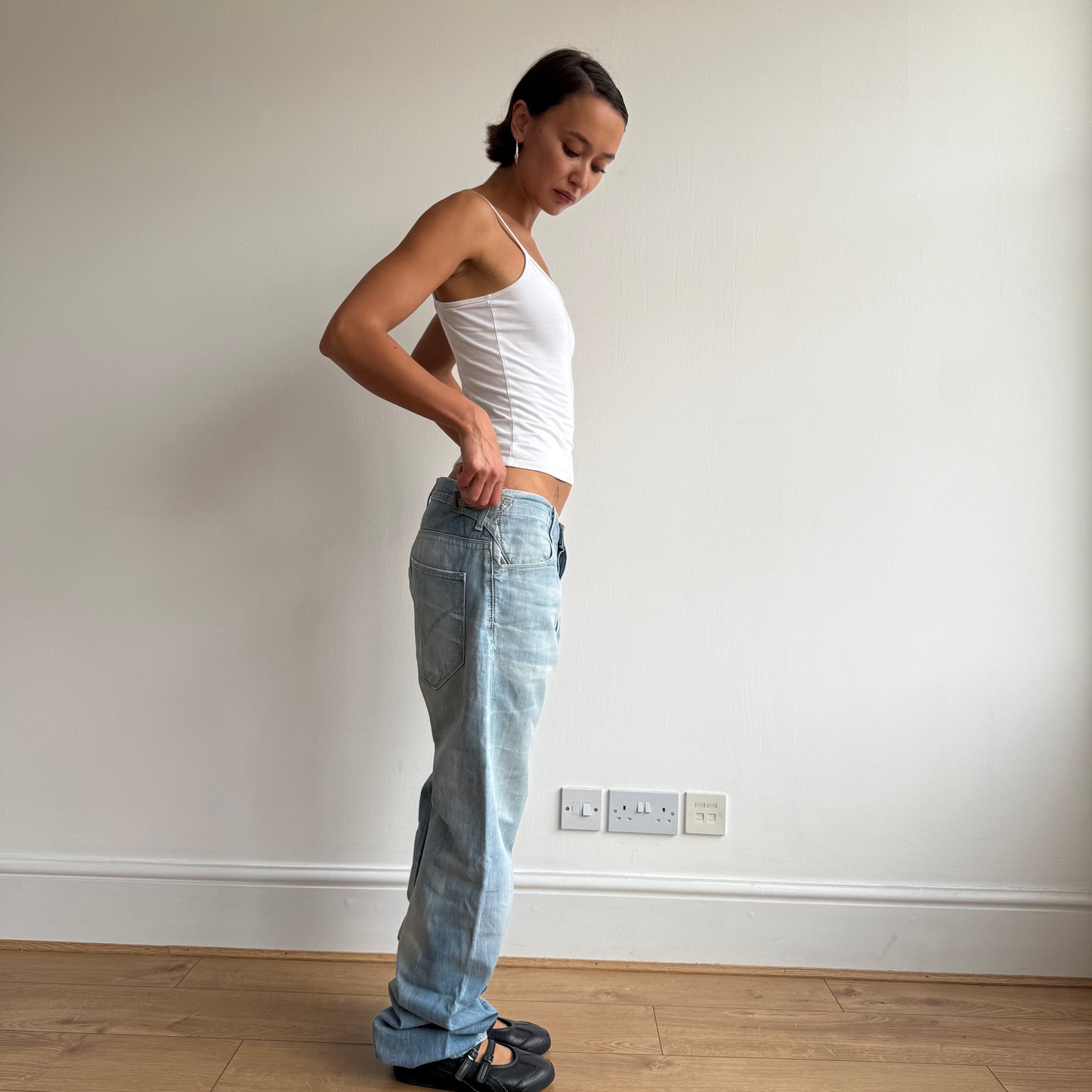 Levi’s Engineered light wash jeans - Size 33x34