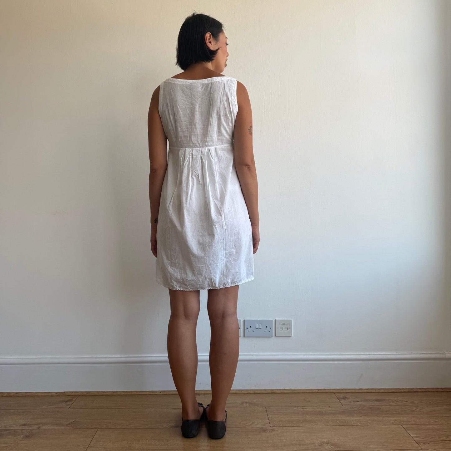 White embroidered milkmaid dress - Size S