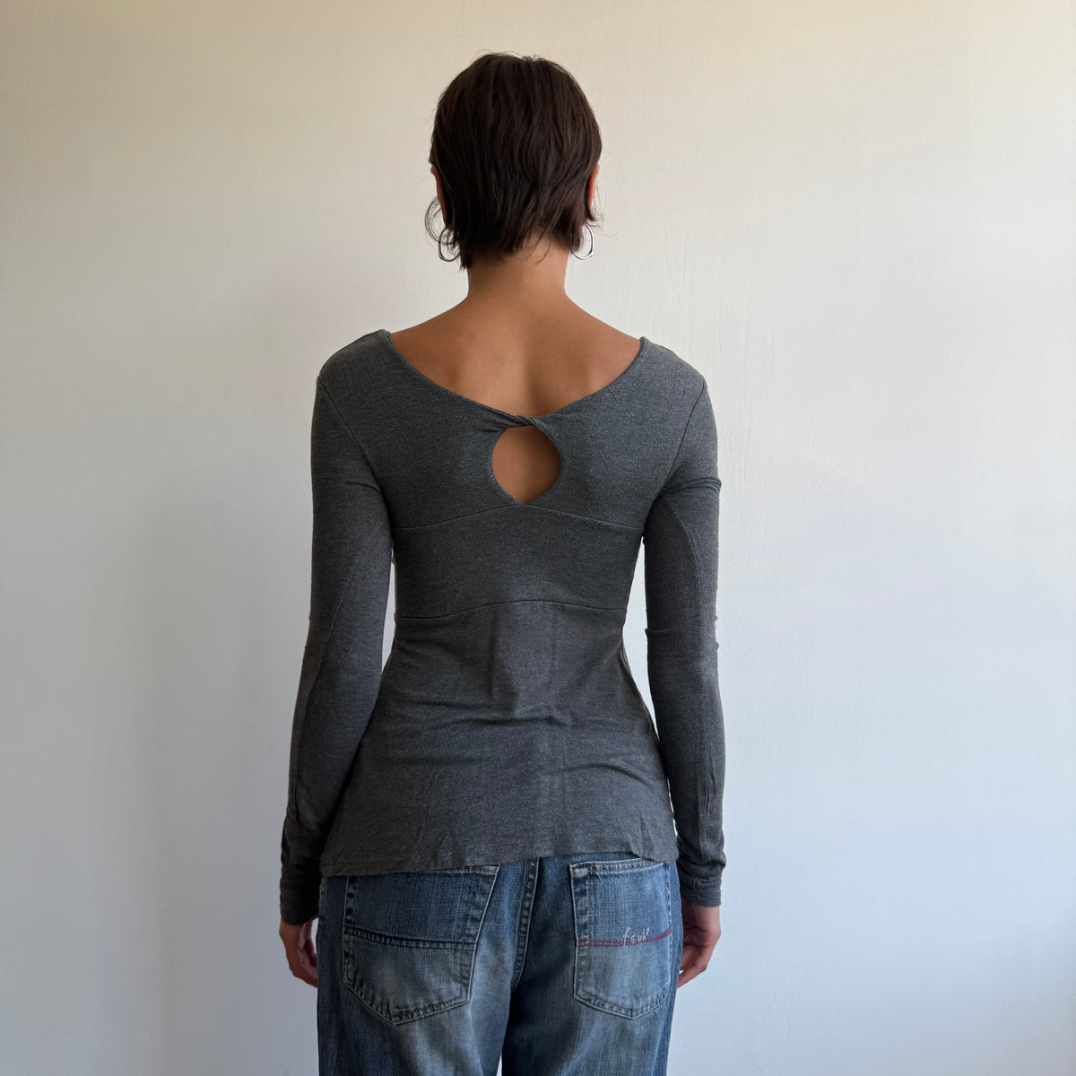 Charcoal twist keyhole top - Size S