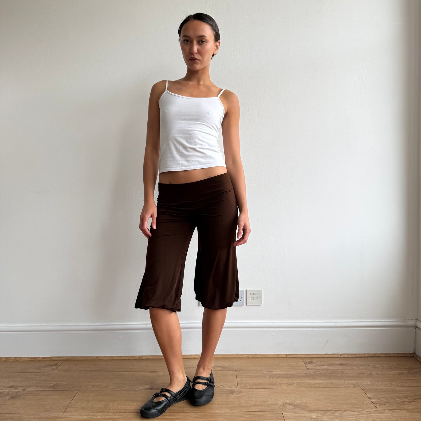 Brown harem bubble capris - Size S