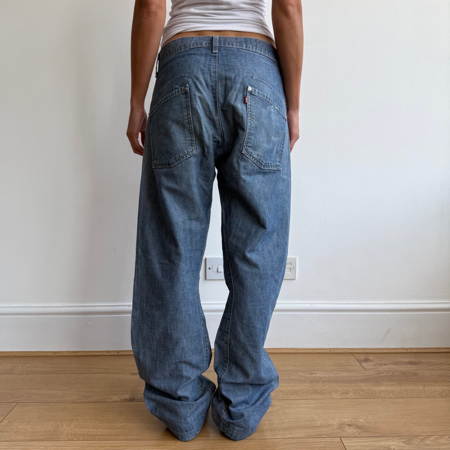 Levi’s engineered blue jeans - Size 32x34