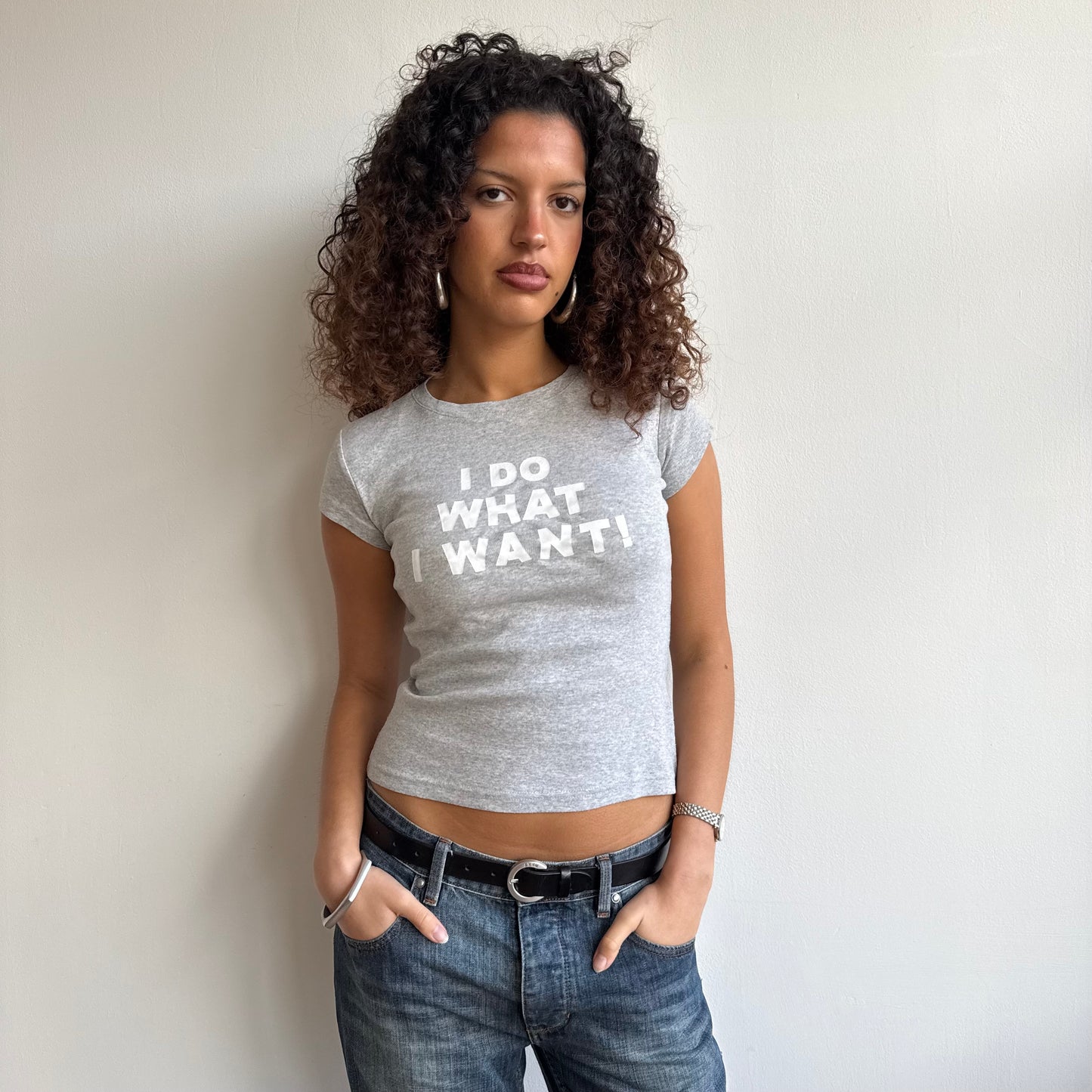 Grey graphic baby tee - Size S