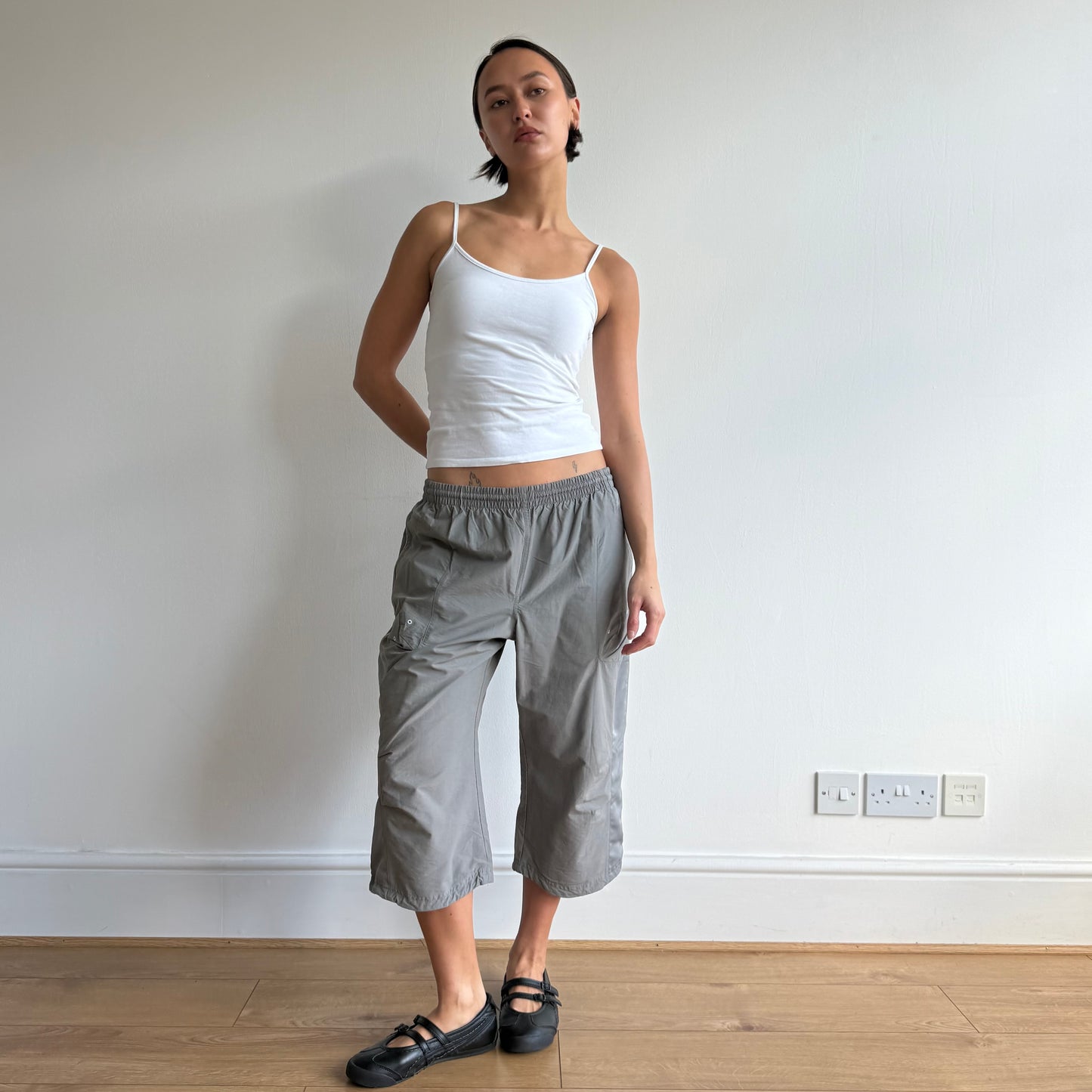 Grey Adidas bi-material capris - Size S-M