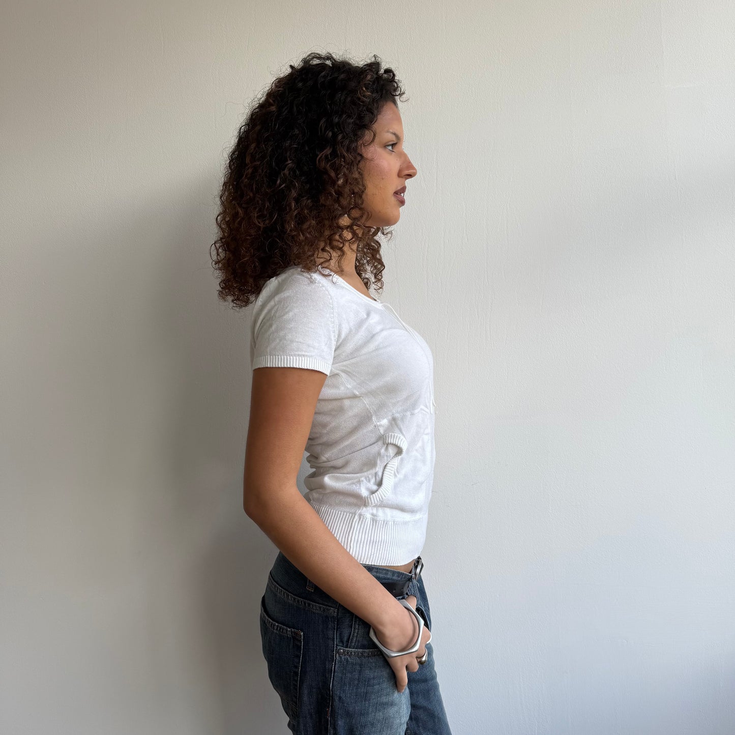 White knit short sleeve hoodie - Size M