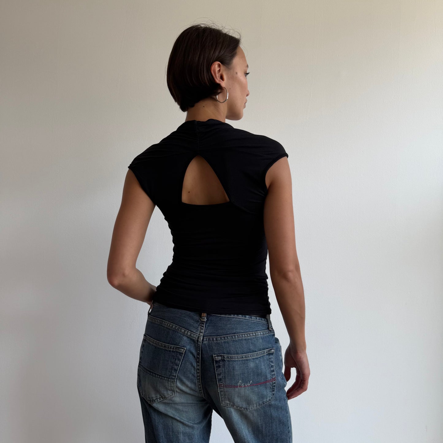 Black keyhole bolero top - Size S