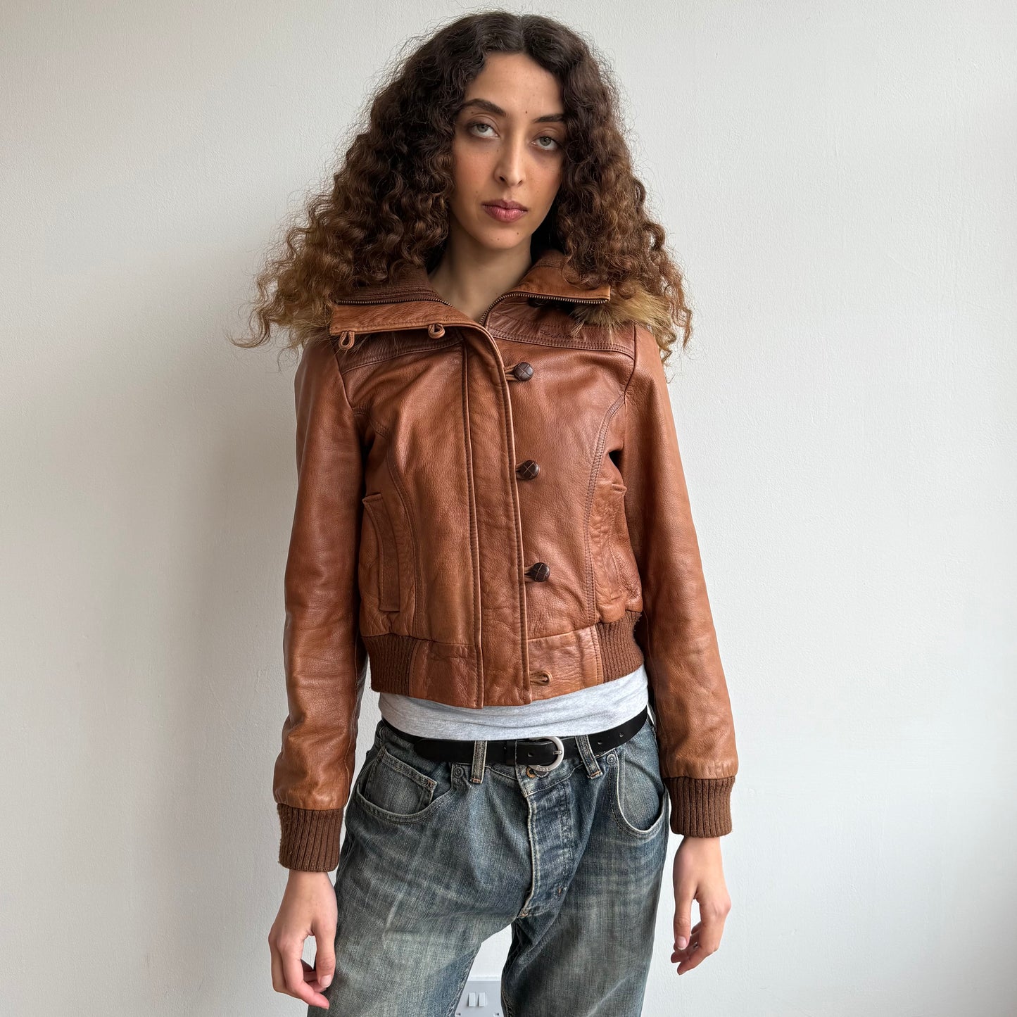 Brown leather fur hood bomber - Size S/M