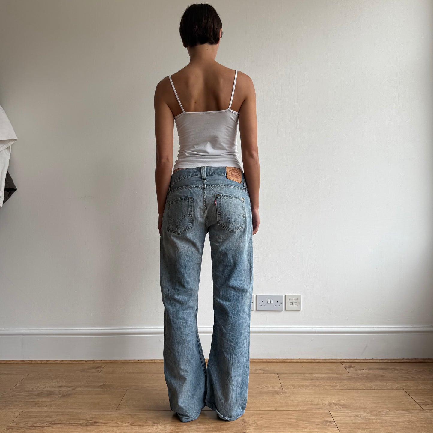 Levi’s 512 bootcut jeans - Size 32”