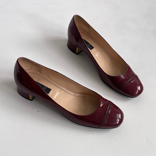 Red heeled ballet shoes - Size UK7