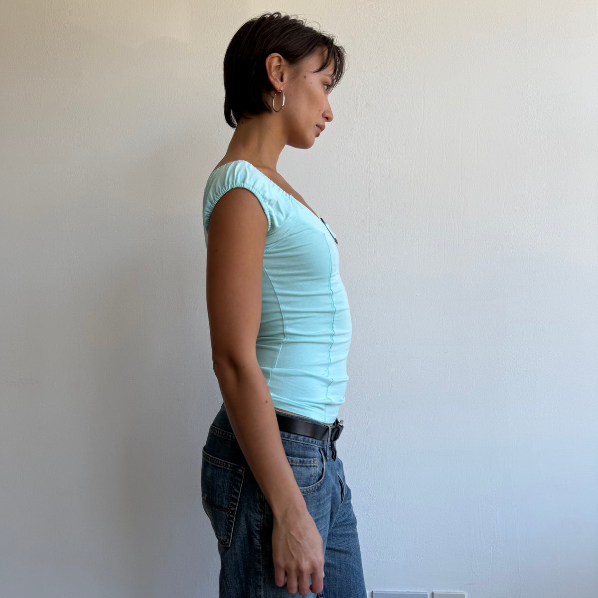 Turquoise buckle t-shirt - Size S