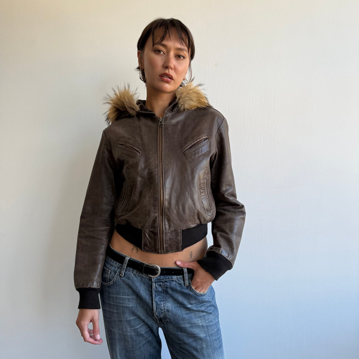 Brown leather fur hood bomber - Size S/M
